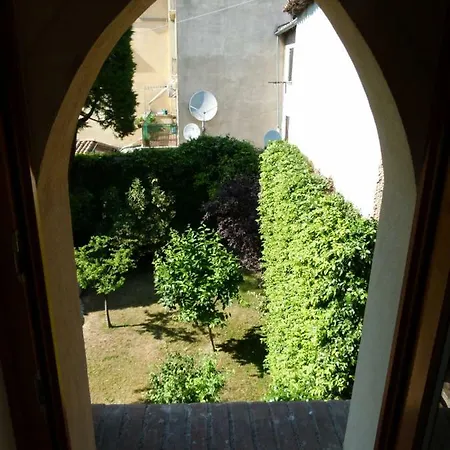 Apartment Cisano Cottege *